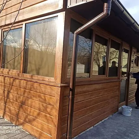 французська * Dilyatyn